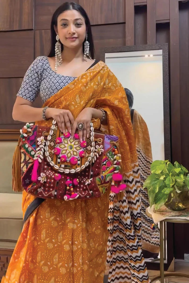 Elaborate 1 Minute Ready To Wear Mustered Cotton Digital Print Saree