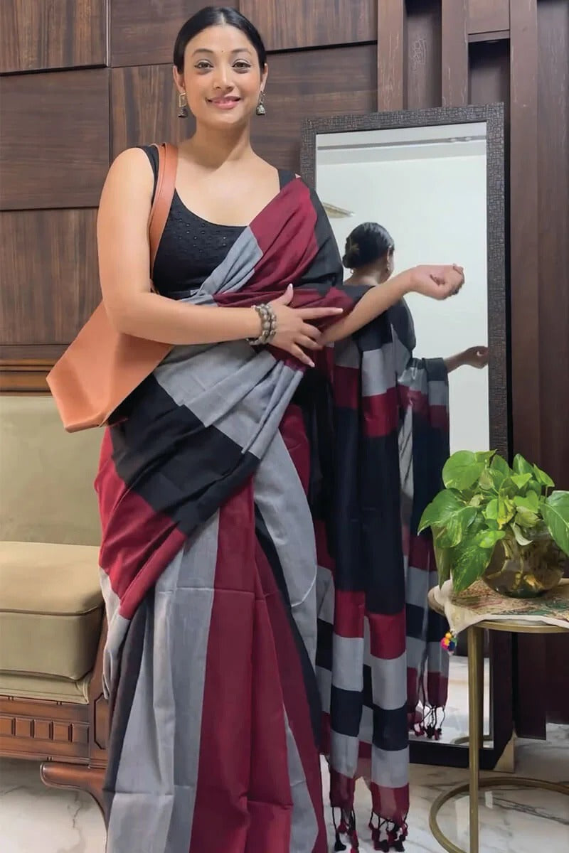Luxuriant 1 Minute Ready To Wear Grey And Maroon Cotton Digital Print Saree