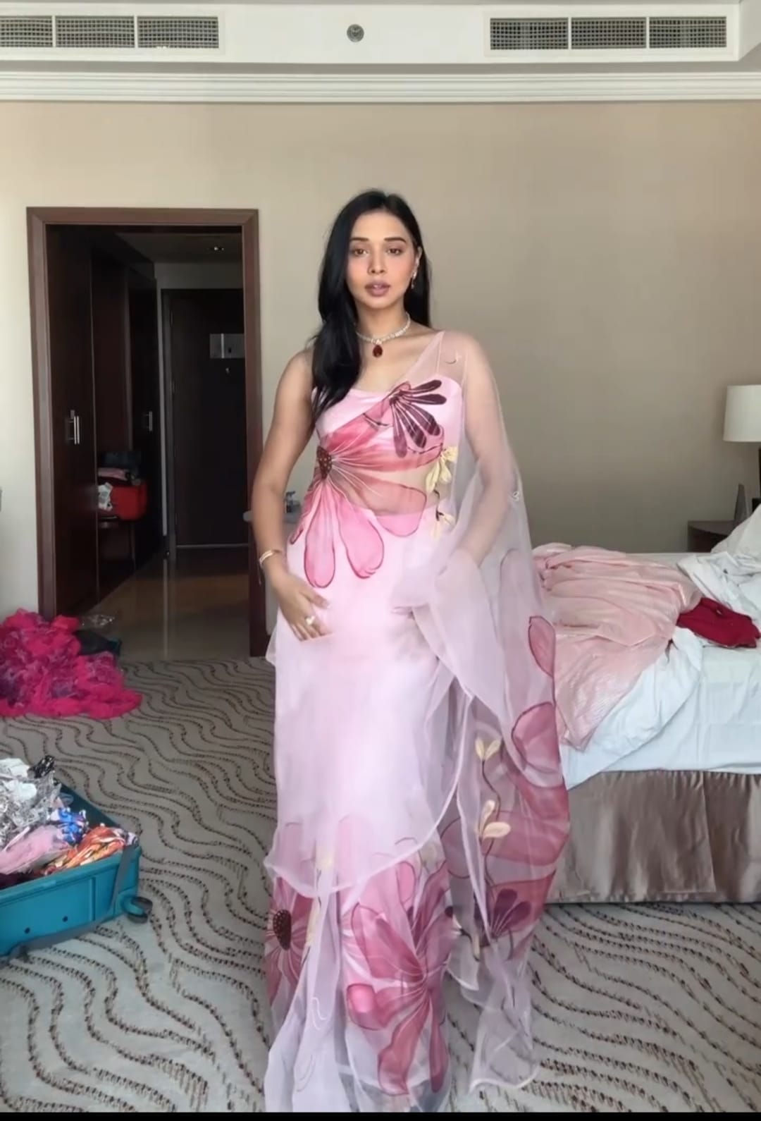 Pleasurable 1 Minute Ready To Wear Baby Pink Organza Floral Digital Printed Saree