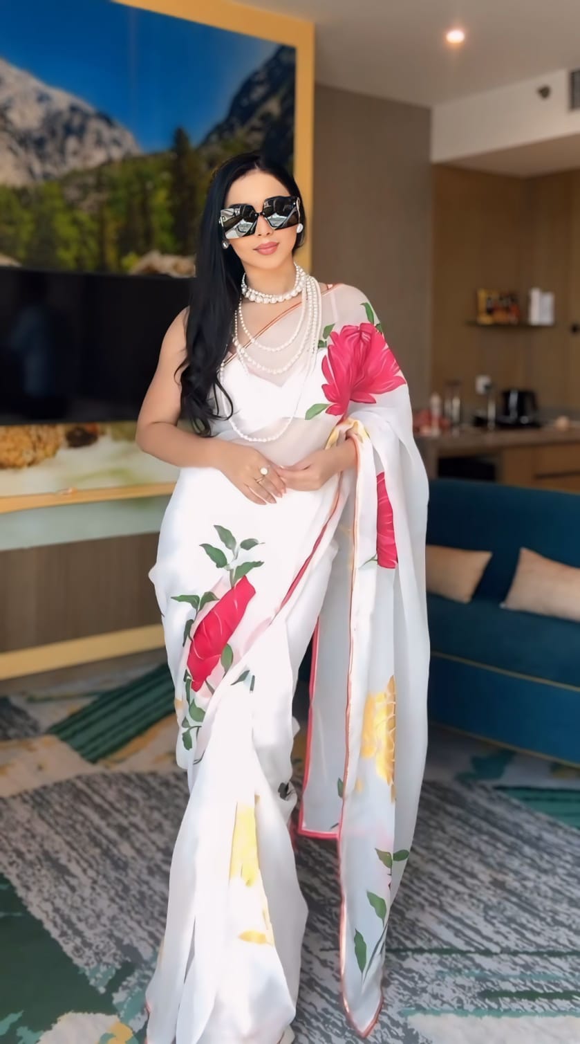 Incredible 1 Minute Ready To Wear White Georgette Floral Digital Printed Saree