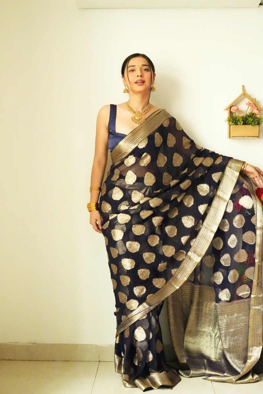 Magnetic 1-Minute Ready To Wear Black Soft Silk Saree