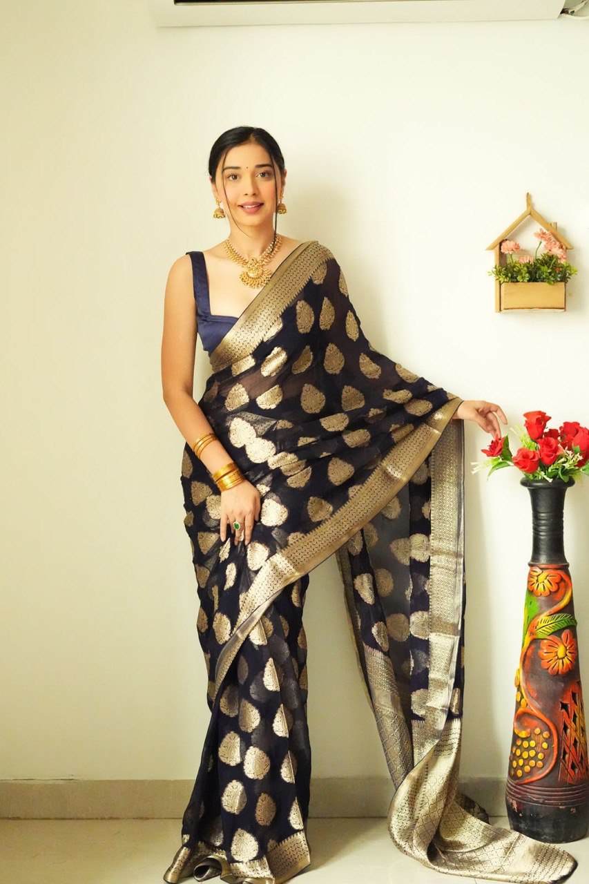 Magnetic 1-Minute Ready To Wear Black Soft Silk Saree