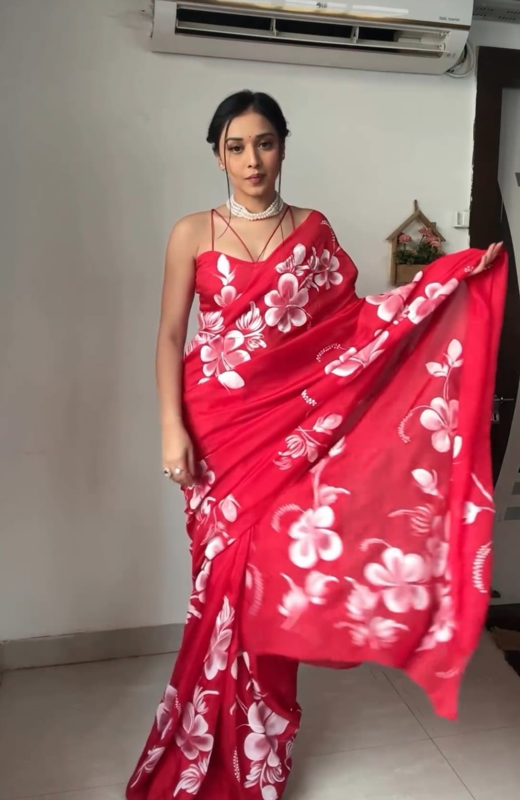 Lissome 1 Minute Ready To Wear Red Georgette Floral Digital Printed Saree