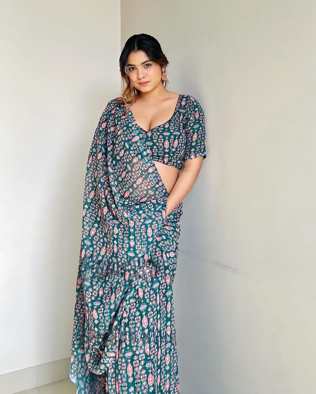 Unique 1 Minute Ready To Wear Green Georgette Digital Print Saree