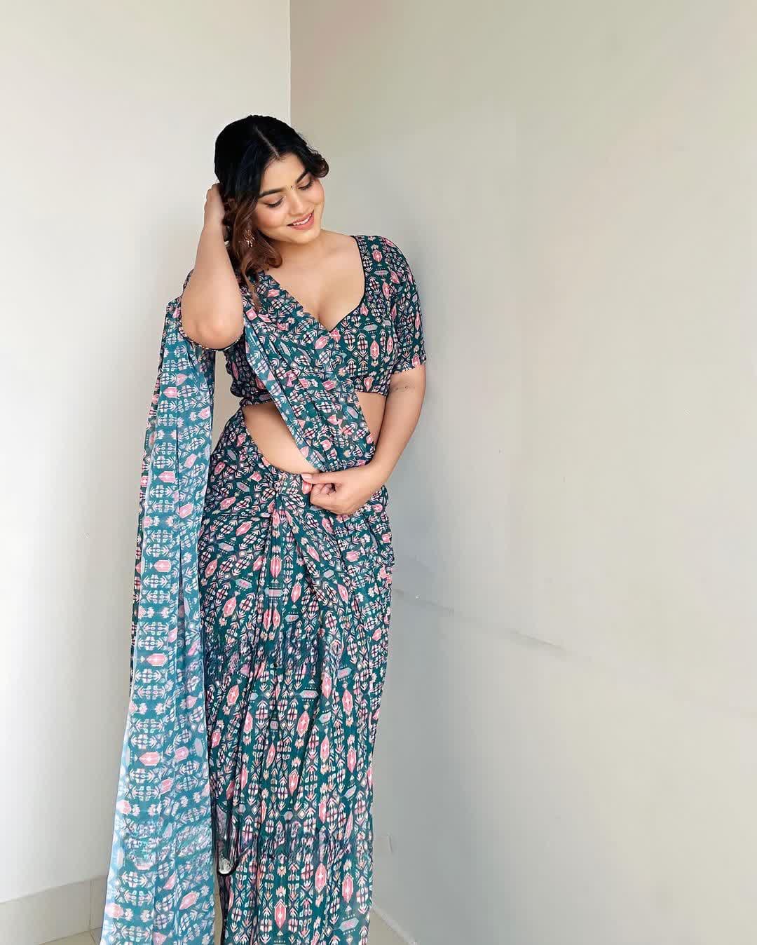Unique 1 Minute Ready To Wear Green Georgette Digital Print Saree
