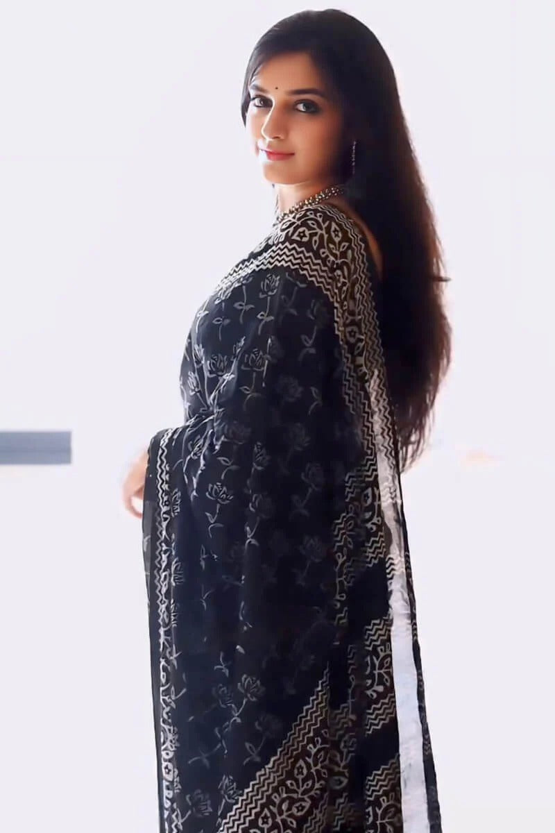 Assemblage 1 Minute Ready To Wear Black Cotton Digital Print Saree