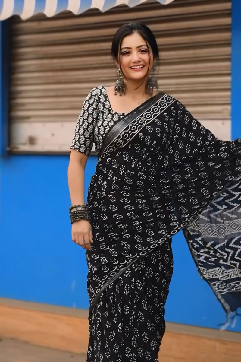 Beleaguer 1 Minute Ready To Wear Black Cotton Digital Printed Saree