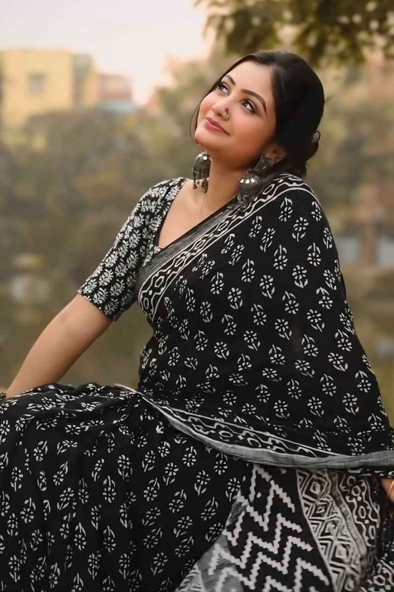 Beleaguer 1 Minute Ready To Wear Black Cotton Digital Printed Saree