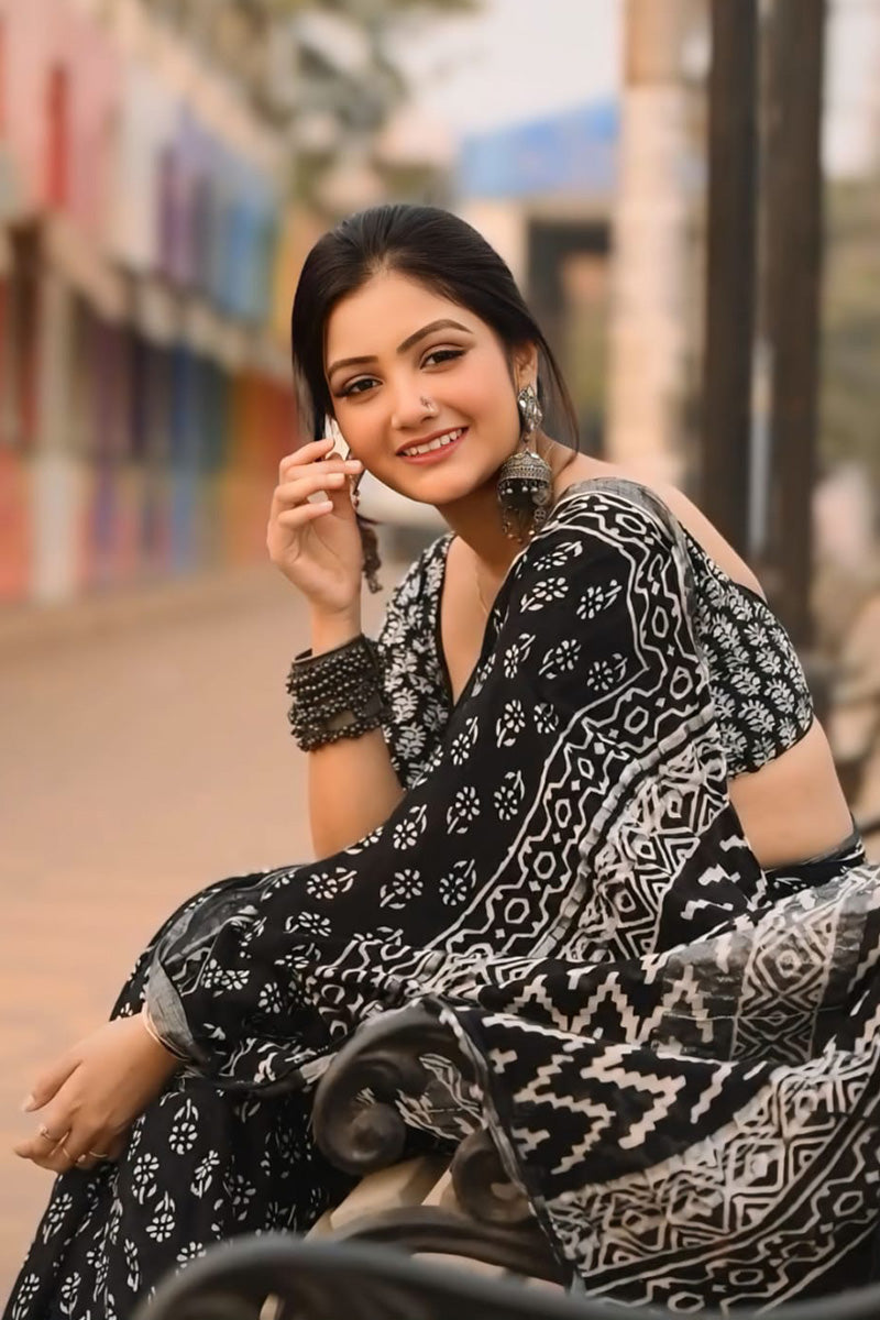 Beleaguer 1 Minute Ready To Wear Black Cotton Digital Printed Saree