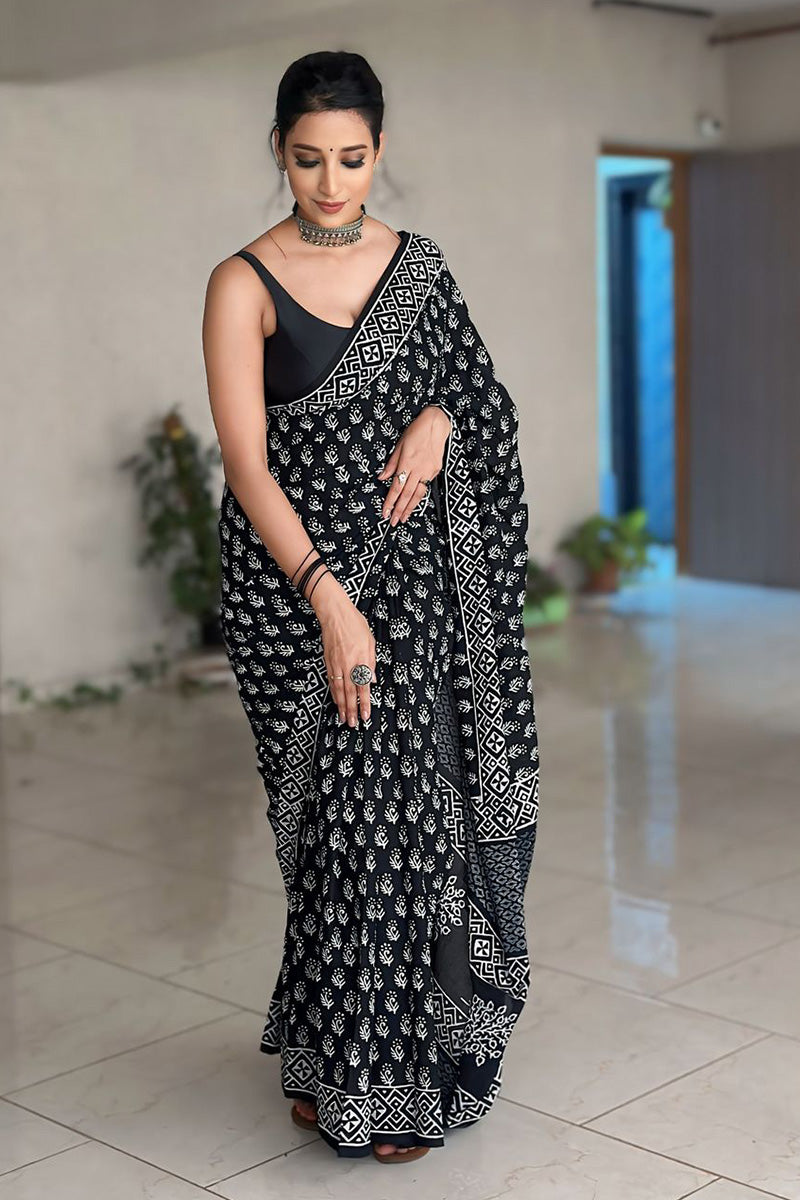 Delectable 1 Minute Ready To Wear Black Cotton Digital Printed Saree