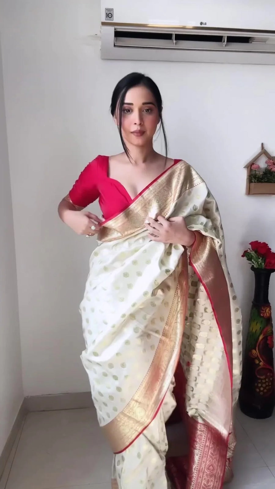 Magnetic 1-Minute Ready To Wear Beige Soft Silk Saree