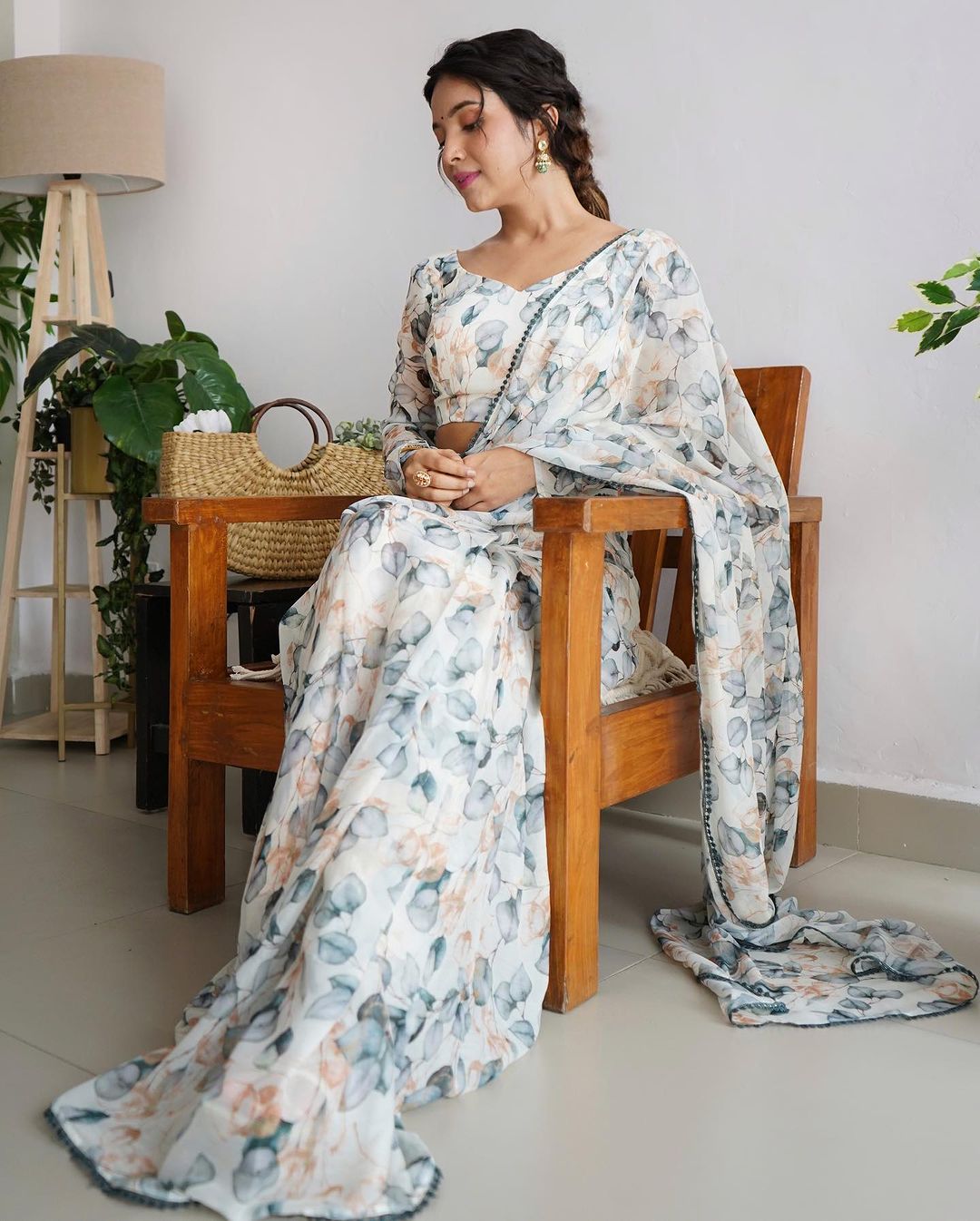 Gleaming 1 Minute Ready To Wear White Georgette Floral Digital Printed Saree