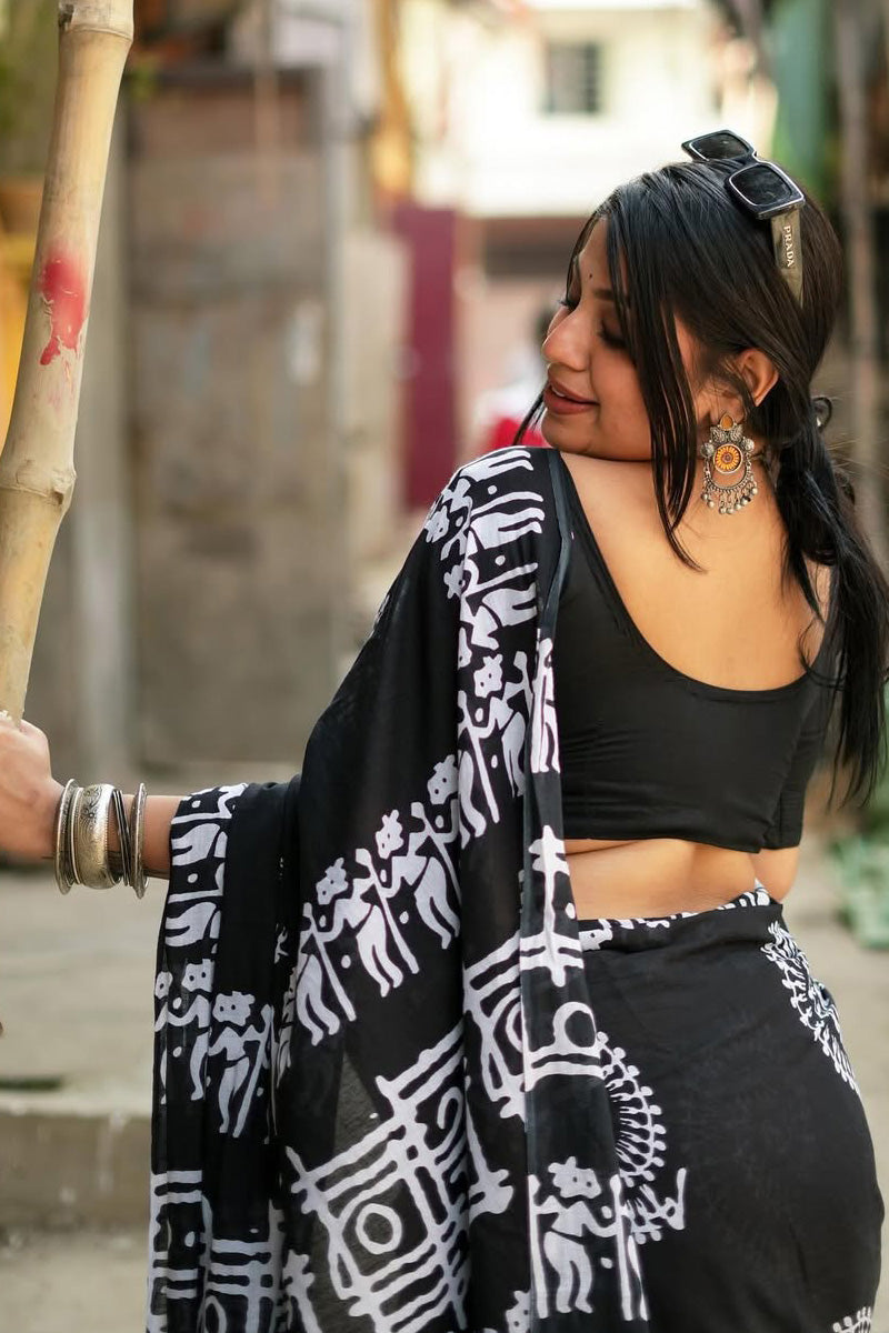 Extraordinary 1 Minute Ready To Wear Black Cotton Digital Printed Saree