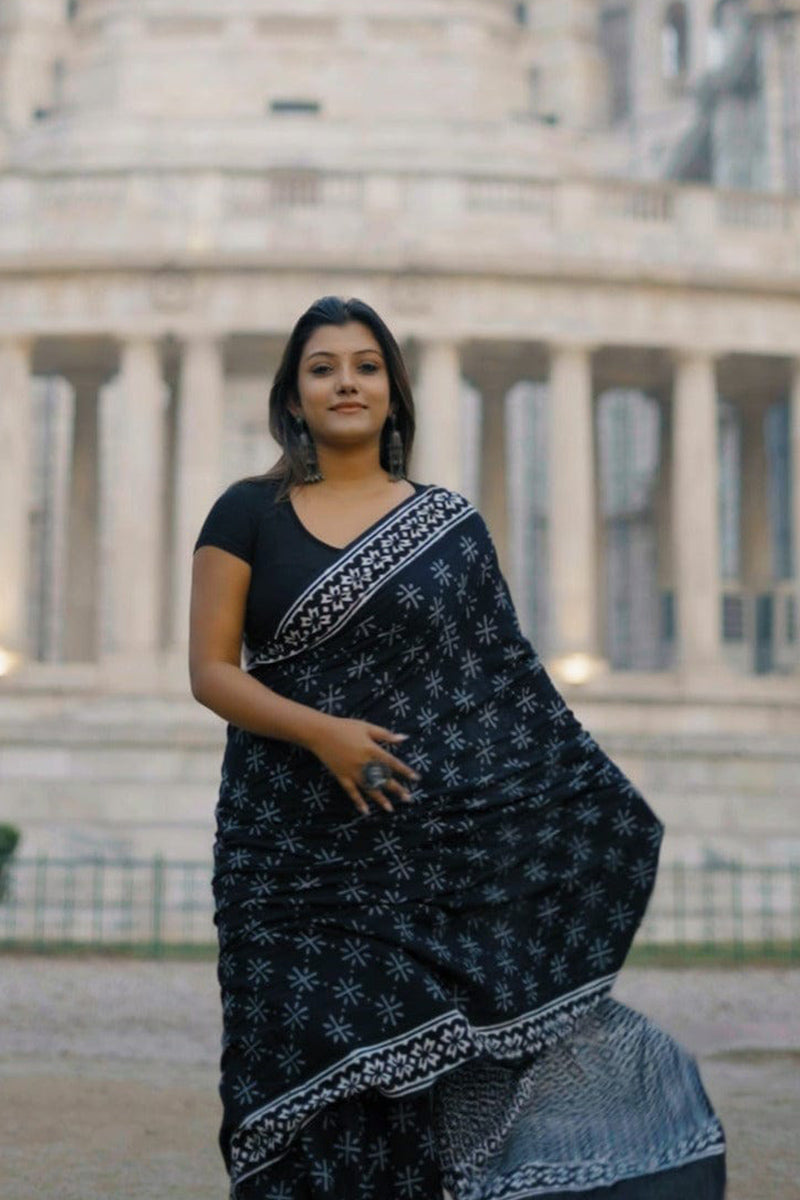 Skinny 1 Minute Ready To Wear Black Cotton Digital Printed Saree