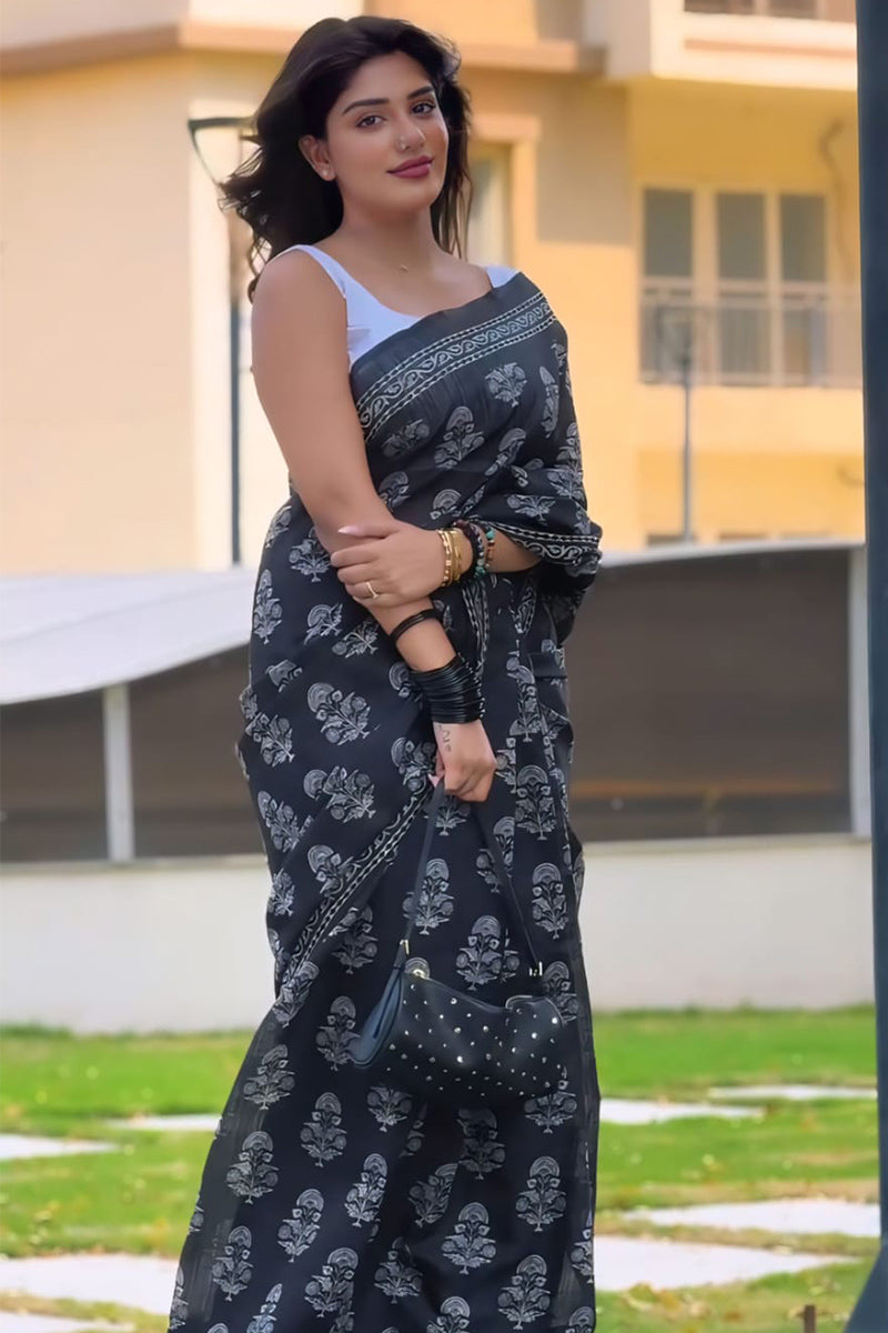 Sophisticated 1 Minute Ready To Wear Black Cotton Digital Printed Saree
