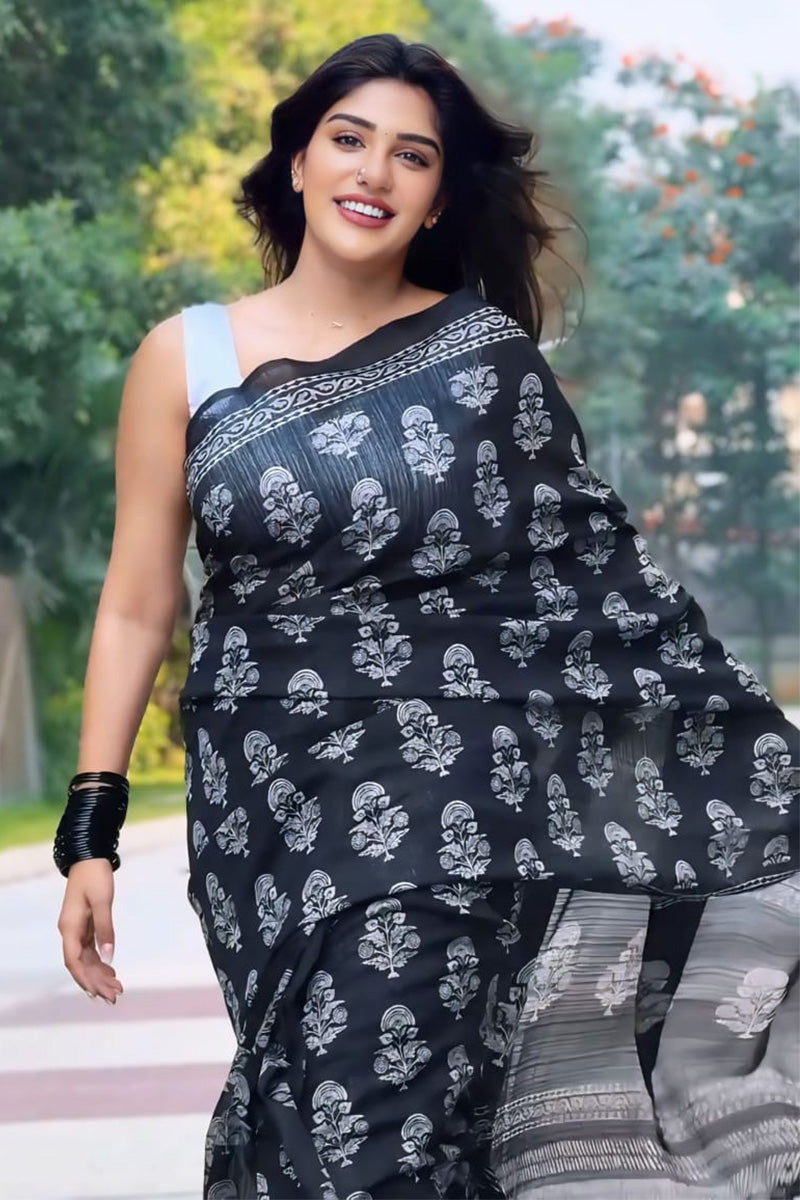Sophisticated 1 Minute Ready To Wear Black Cotton Digital Printed Saree