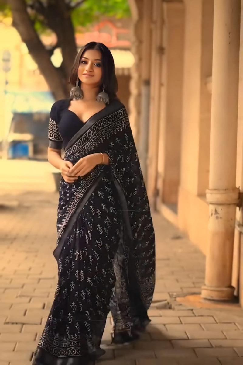 Sempiternal 1 Minute Ready To Wear Black Cotton Digital Printed Saree