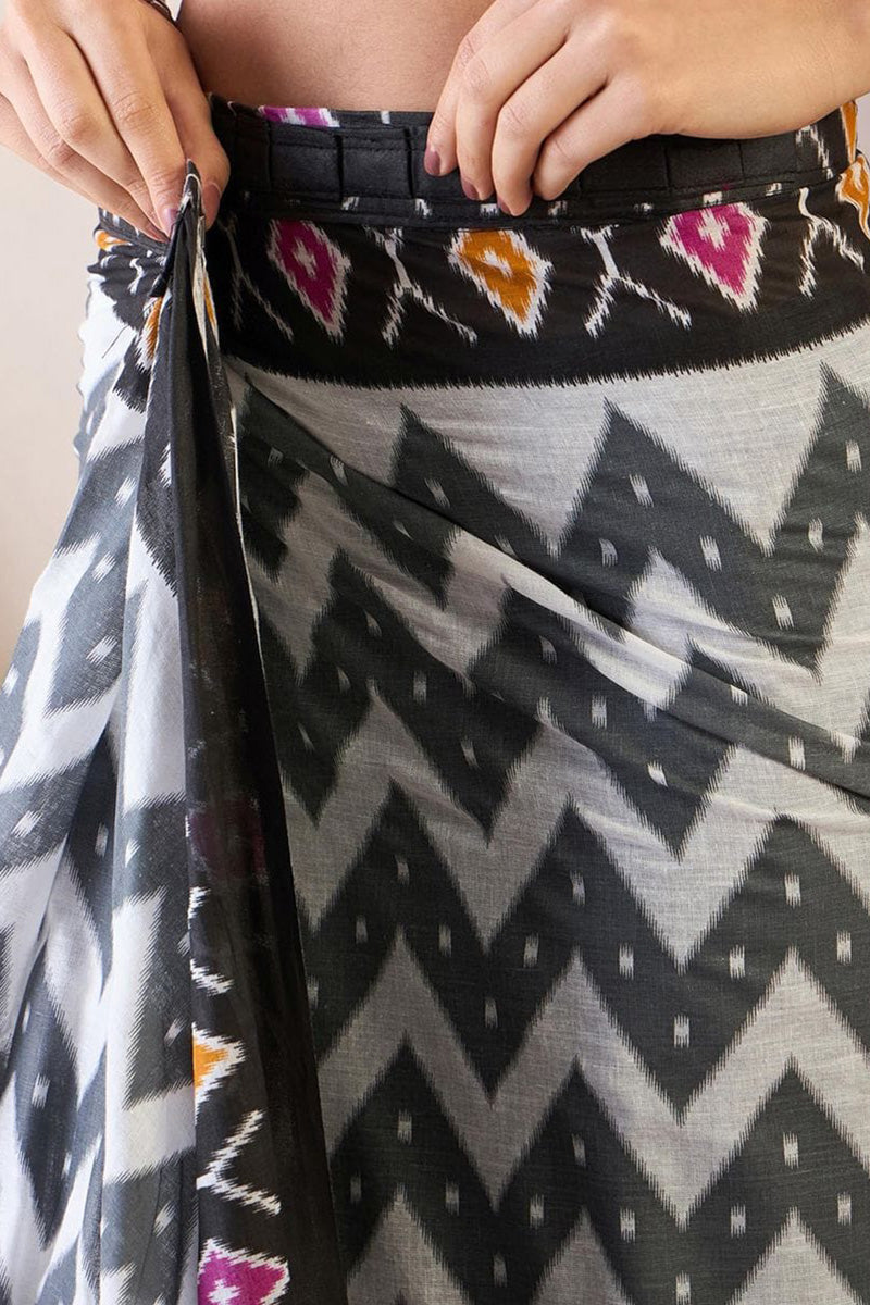 Efflorescence Black 1 Minute Ready To Wear Mul Cotton Digital Printed Saree With Pocket