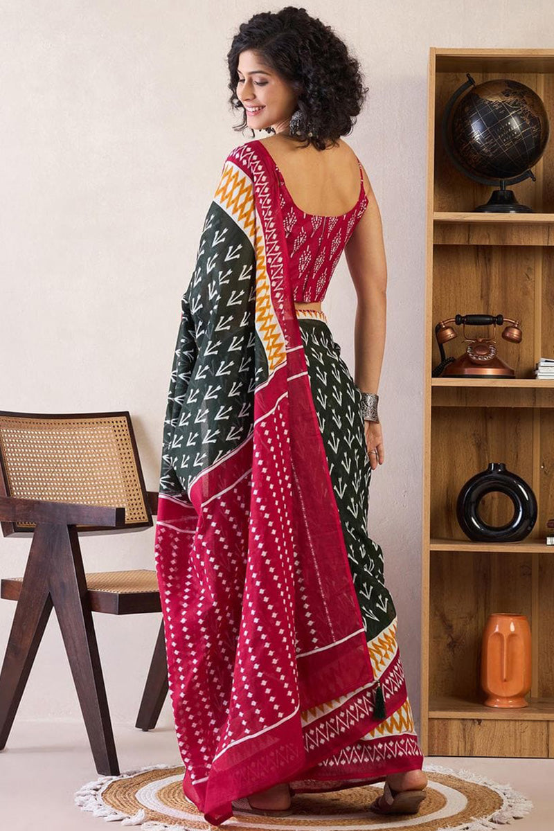 Adoring Black 1 Minute Ready To Wear Mul Cotton Digital Printed Saree With Pocket