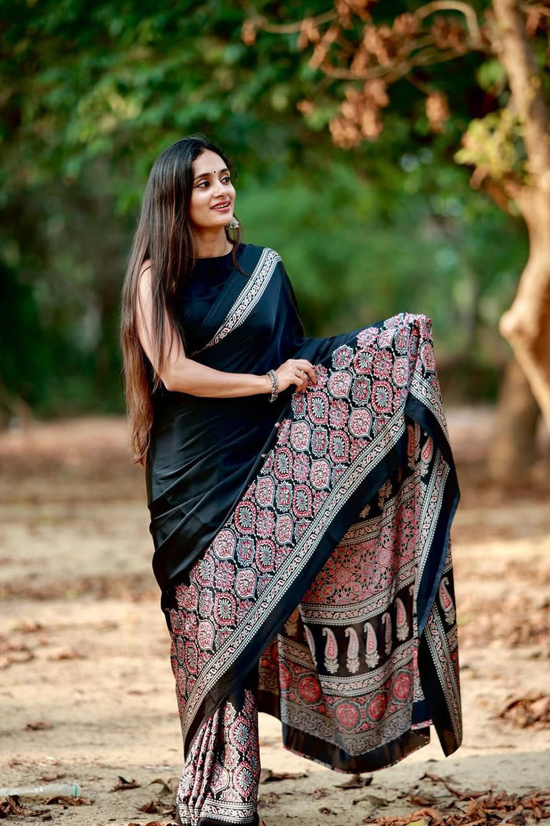 Sizzling Black 1 Minute Ready To Wear Premium Crape Silk Saree