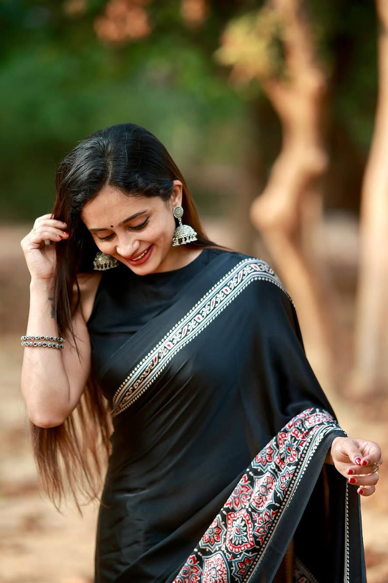 Sizzling Black 1 Minute Ready To Wear Premium Crape Silk Saree