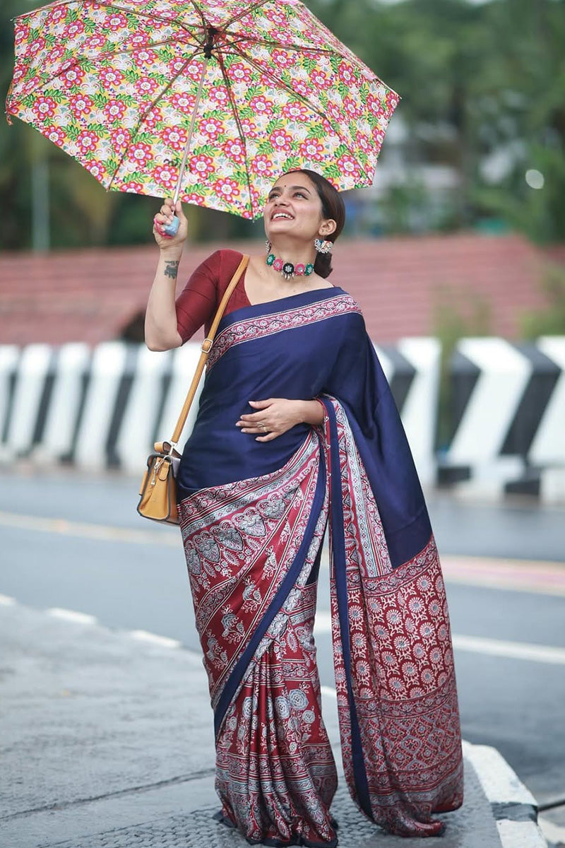 Conflate Navy Blue And Red 1 Minute Ready To Wear Premium Crape Silk Saree