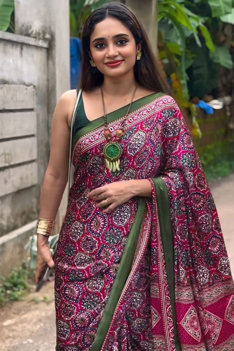 Wonderful Dark Pink 1 Minute Ready To Wear Digital Printed Premium Crape Silk Saree