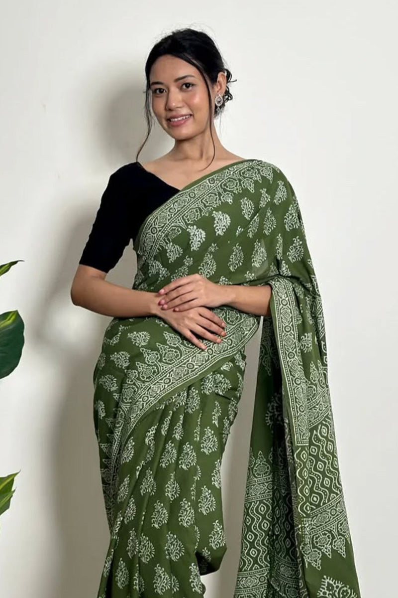 Stylish 1 Minute Ready To Wear Dark Green Mul Cotton Digital Printed Saree With Pocket