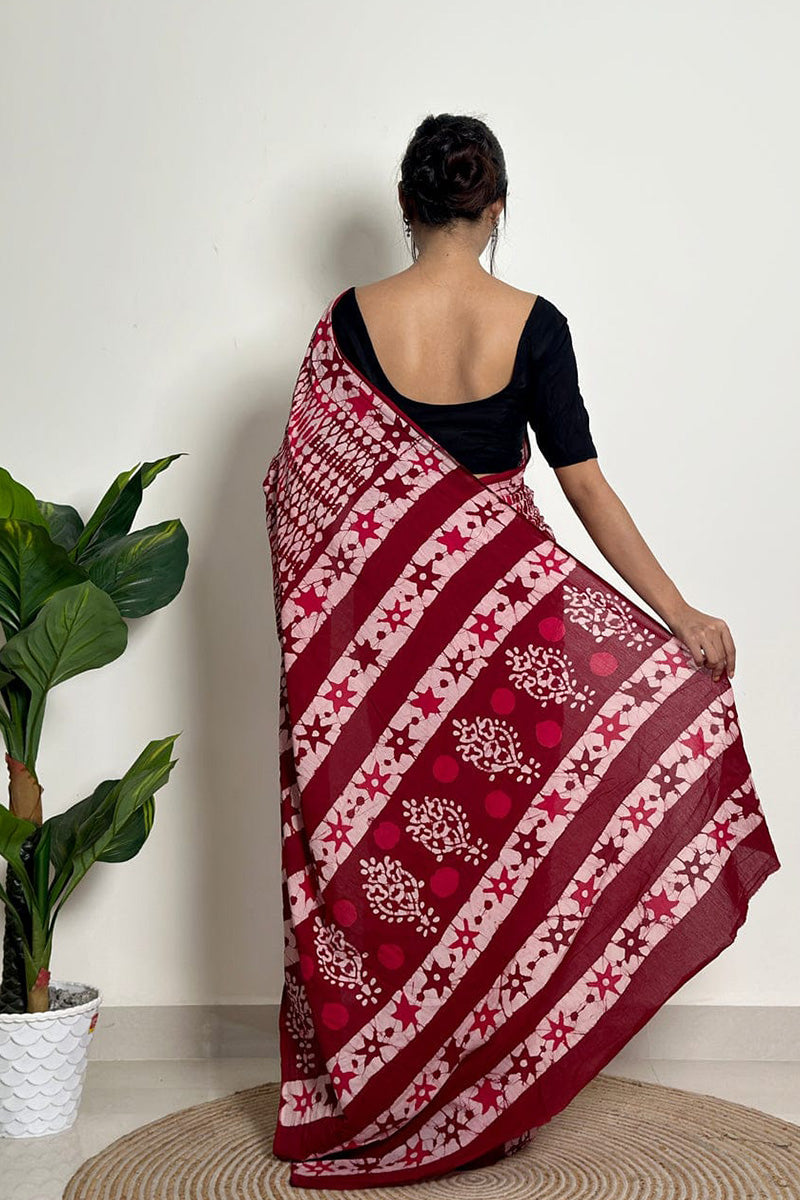 Prettiest 1 Minute Ready To Wear Maroon Mul Cotton Digital Printed Saree With Pocket
