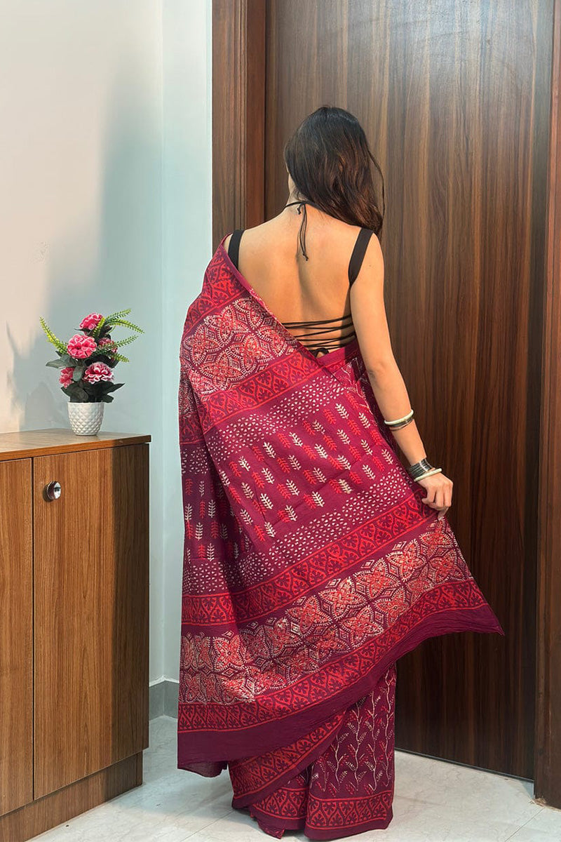 Smart 1 Minute Ready To Wear Dark Pink Mul Cotton Digital Printed Saree With Pocket