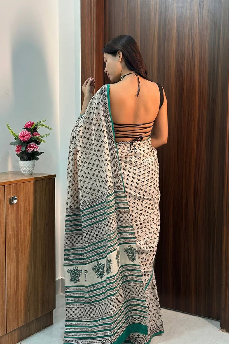 Enchanting 1 Minute Ready To Wear Off White Mul Cotton Digital Printed Saree With Pocket