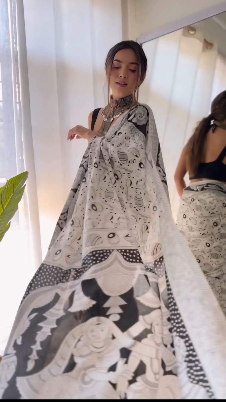 Flameboyant 1 Minute Ready To Wear White Georgette Digital Printed Saree