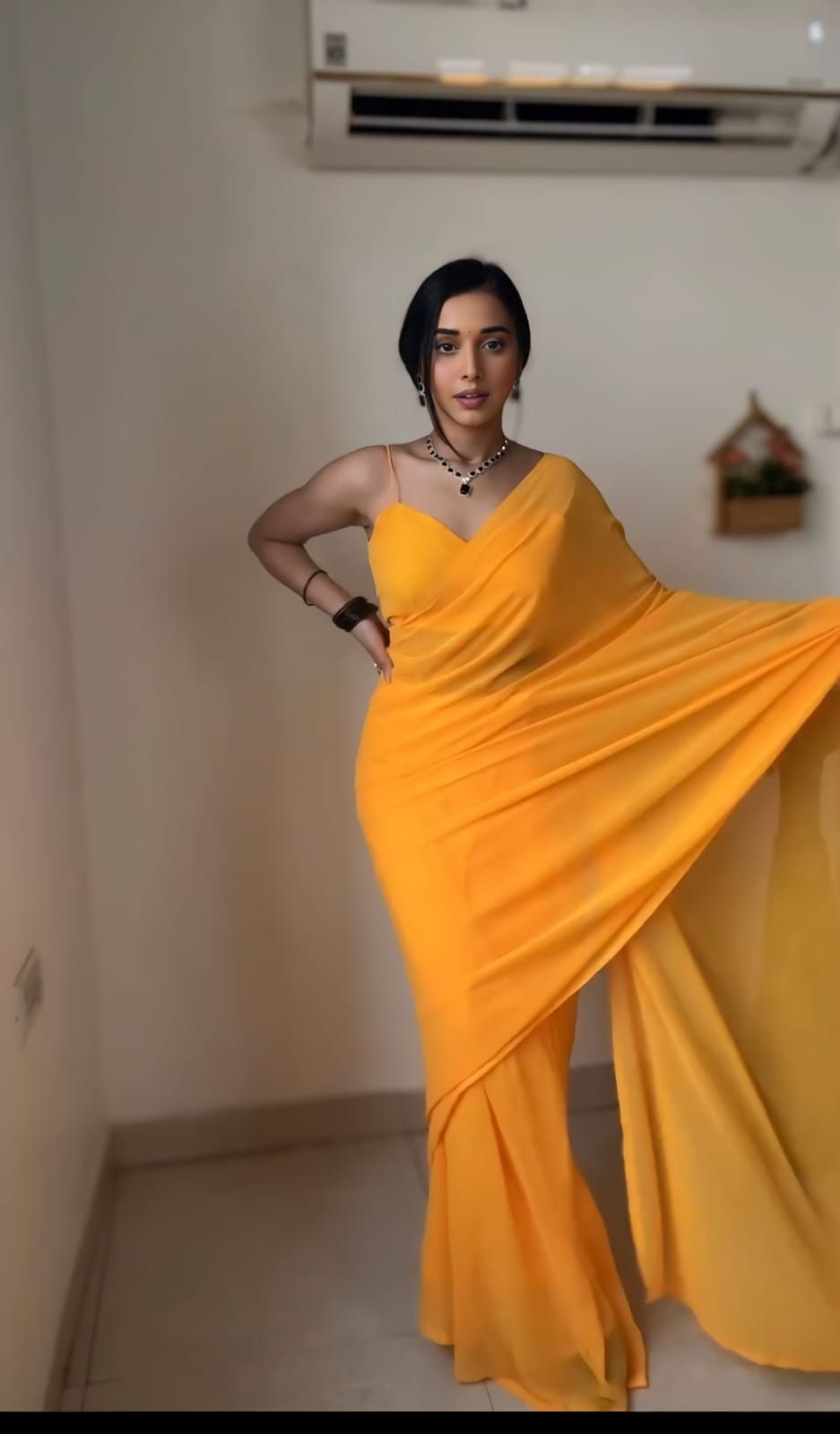 Effervescent 1 Minute Ready To Wear Yellow Georgette Saree